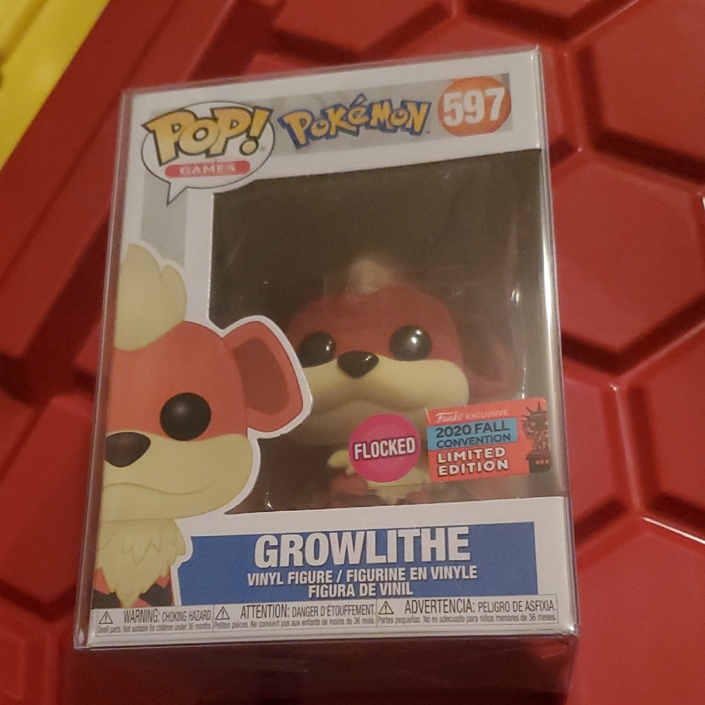 Pokemon Growlithe #597 Flocked Limited Edition Funko Pop